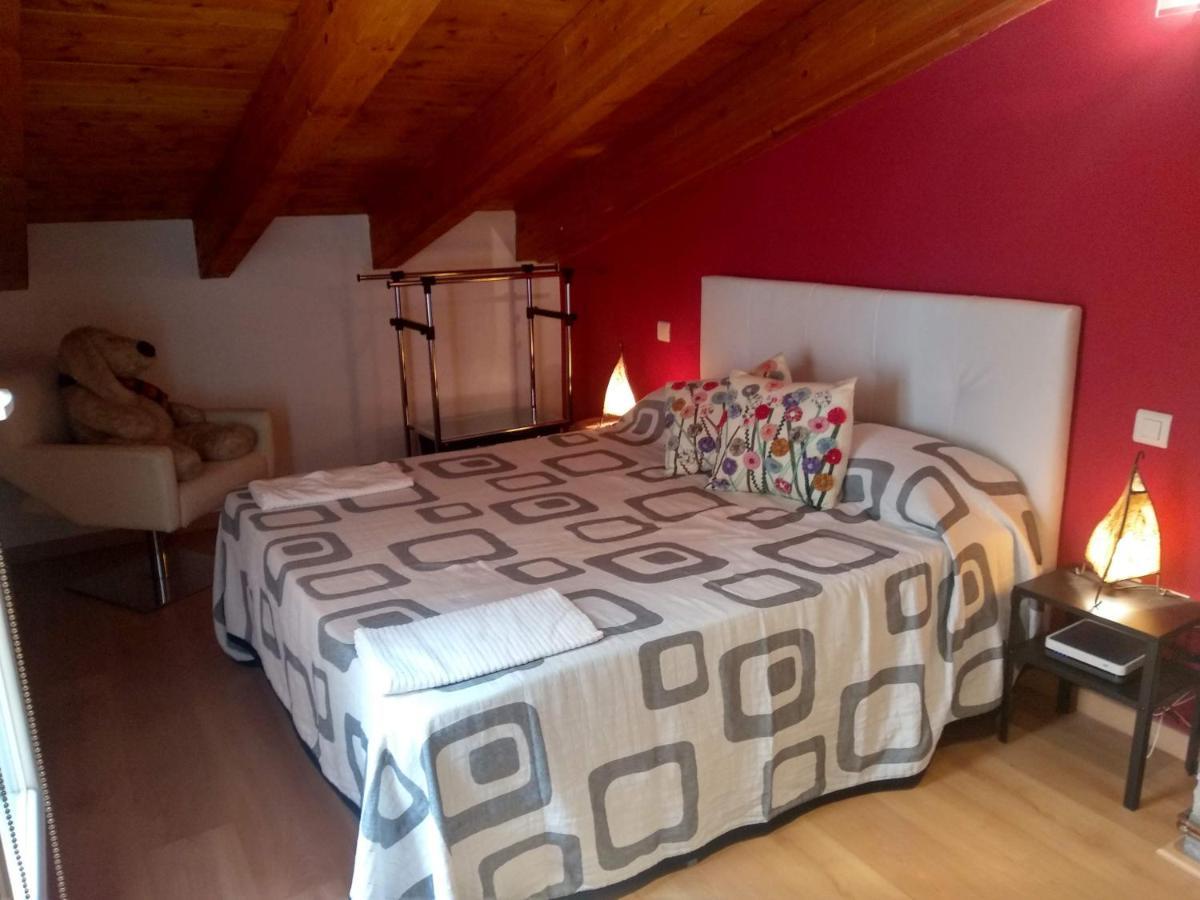 Agustina De Aragon Apartment Zaragoza Luaran gambar